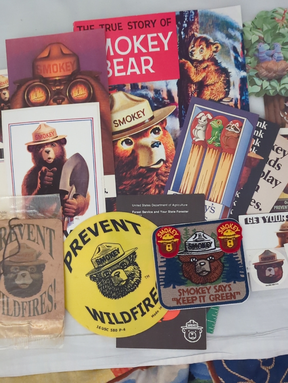 Smokey Bear Lot Of 21 Items